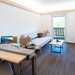 Presslauer - Mori 아파트 *