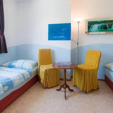 Presslauer - Mori דירה