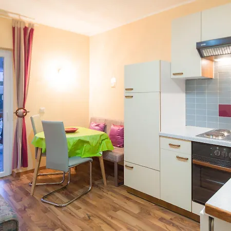 Presslauer - Mori 公寓